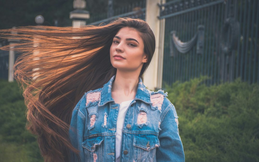 Low-Energy Beauty Routines for High-Impact Confidence (Even if You’re Staying In)