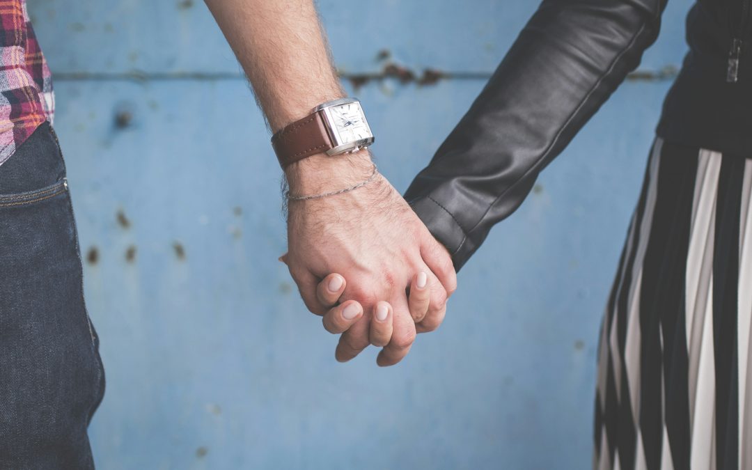Online Dating for Introverts: Finding Love Without the Small Talk
