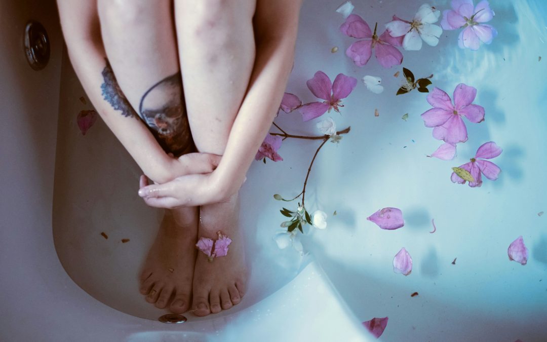 A Calm, Introvert-Friendly Guide to Bathroom Trends That Feel Good