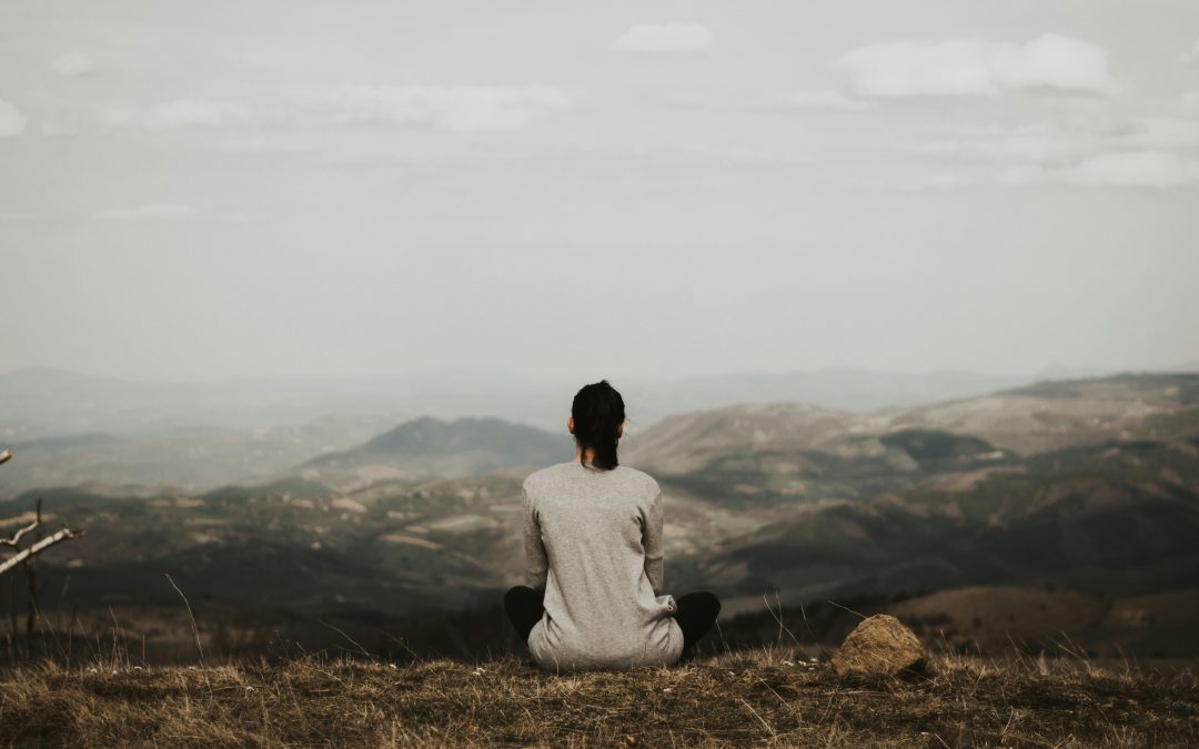 The Science of Solitude: Why Time Alone Can Support Creativity and Reflection
