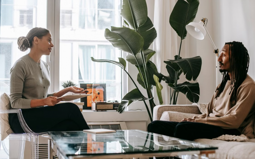 Therapy vs. Psychiatry: What Introverts Should Know Before Choosing